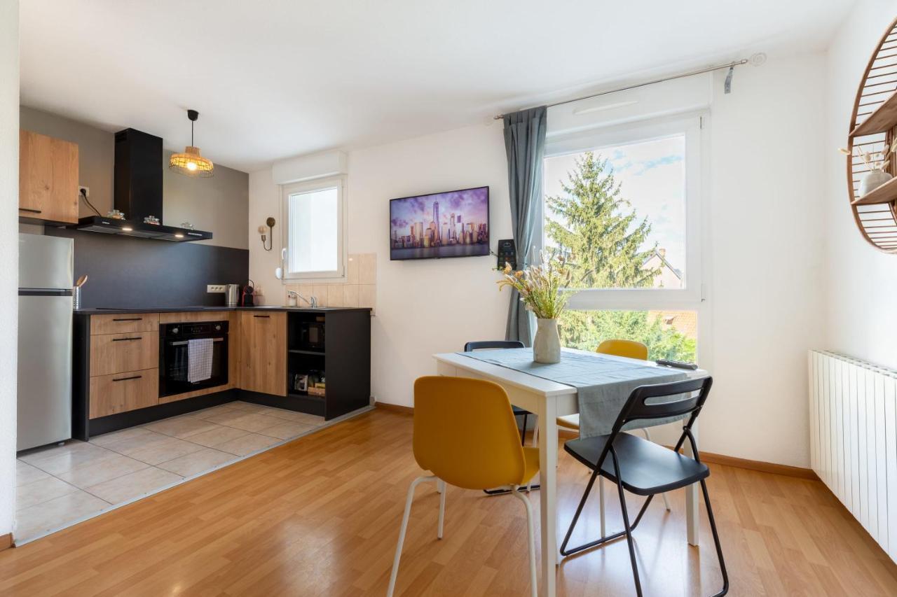 Travel Homes - The Nils, Cosy & Cute With Parking Colmar Bagian luar foto